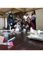 ルーツ(Roots)/みんな集まって