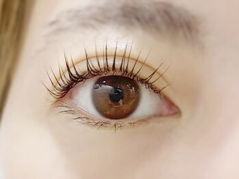 ダイアモンドアイズ コレットマーレ桜木町店(DIAMOND EYES)/デザインラッシュリフト