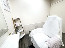 ビポルテ 四日市ルシード店(BPORTE)の雰囲気（個室での施術なのでゆっくり過ごしていただけます♪）