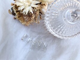 クリアスタッズラメネイル