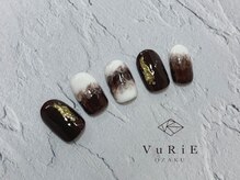 ヴリエ 小作店(VURIE)/カラフェラテネイル