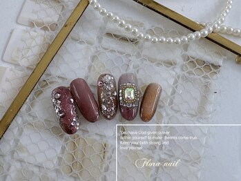 フローラネイルサロン/