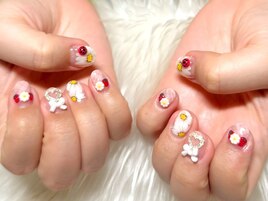 ☆苺のガーリーネイル☆