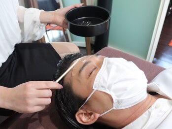 ヒーロー(Hero)の写真/栄メンズ専門♪メンズアイブロウと言えば当店！【メンズ★眉WAX+眉カット+眉スタイリング¥6000→¥5200】
