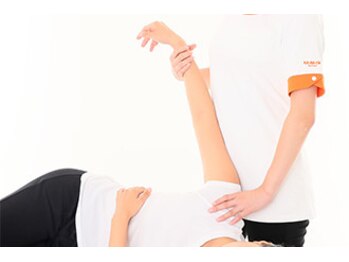 カラダファクトリー 桜新町サザエさん通り店/肩甲骨でスッキリ!