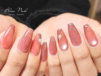 ブリス(Bliss)/マグ&フラッシュネイル/山田