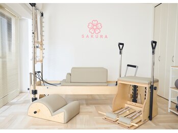 パーソナルマシンピラティス SAKURA相模大野店の写真/1人1人のお悩み改善に特化したパーソナルレッスン■マシンピラティスだけではなくトレーニングもおすすめ♪