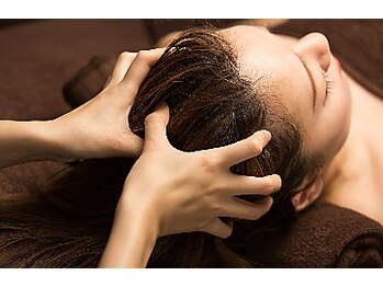 Privatesalon M-plus【エムプラス】の写真/心身ともにリラックス◎思わず眠っちゃいそうなほど気持ちいい、極上のドライヘッドスパをご提供!