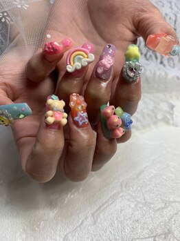 ユリネイル(YuRii Nail)/