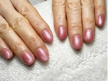 ホロムア 大岡山店(Holomua)/70代の手元をピンクで華やかに