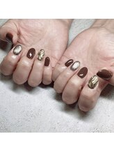 ラグネル(Luxnal)/大人ブラウンネイル