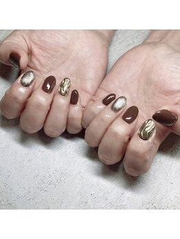 ラグネル(Luxnal)/大人ブラウンネイル