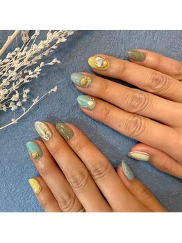 エム(em)/シンプルネイル