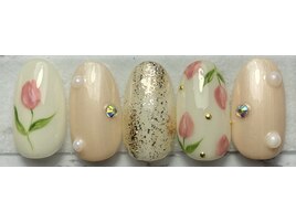 きらきらチューリップネイル