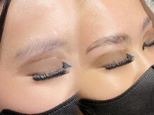 ミーククル(MEKUKURU)/眉毛-ハリウッドブロウリフト