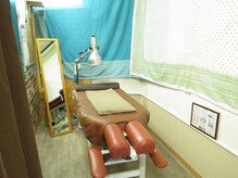 ほぐしてコリとる/電動ベッドとホットマット