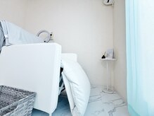 開放感のある空間で施術いたします。