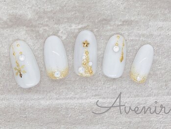 アヴィニール 表参道(Avenir)/ホワイトスターネイル