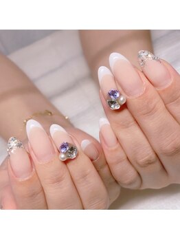 ネイルサロン ベース(BASE)/王道フレンチ