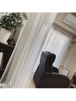 エース ブロウ(ace brow)/リラックスしていただける空間