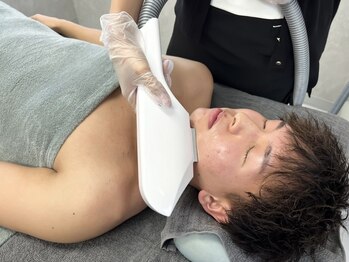 シャイン 宮崎末広店(SHINE)の写真/【第一印象は3秒で決まる!髭脱毛で清潔男子へ】髭剃りの黒点/カミソリ負けから卒業!《髭脱毛初回1回¥3980》