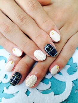 ヒラソル(girasol)/ニットネイル ジェル