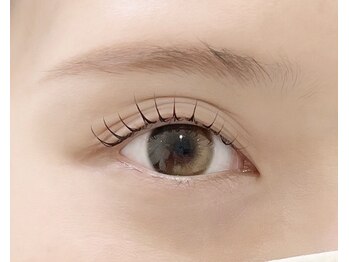 アイ ネイル スキン リリー(EYE NAIL SKIN Lily)/