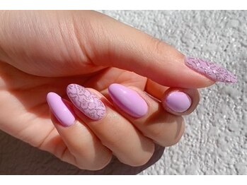 ネイルアンドアイラッシュスタジオ シュシュ(chouchou)/モロッカン手書きデザイン