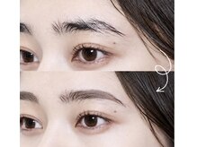 エクリ(ECRI)の雰囲気（【一瞬で垢抜け顔】眉毛の生え癖を根本改善！話題の最強★新HBL）