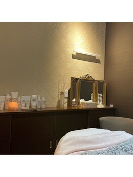 ルーチェ(LUCE)/個室１