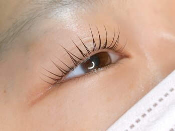 ラシク ベル(Lashiku Belle)/パリジェンヌラッシュリフト