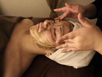 ルオン(Luon.)/【フェイシャル施術風景】