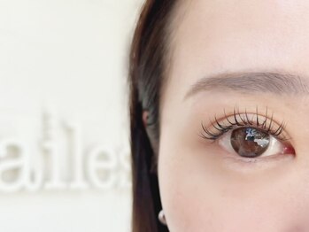 エール(ailes)の写真/エリア希少のバインドロックで映える目元をプロデュース♪自まつ毛が少ない方もボリュームUPを実現★