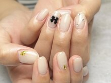 バーガンディ 鶴田(BURGUNDY)/リボンとぷち貝殻