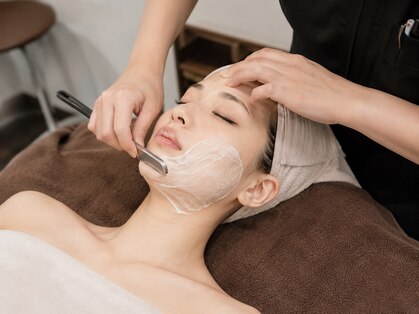 アンシャントゥール(enchanteur)の写真