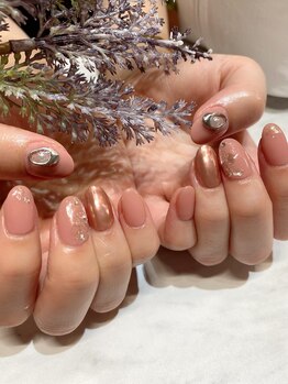 エム(em)/シンプルネイル