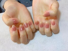 桃ネイル