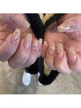 トータルサロン 白べぇーっ プラス/シンプルネイル