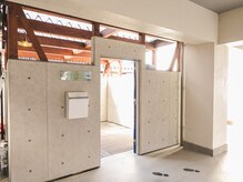 サラモ(Sa La Mo)/エレベーターホール入り口