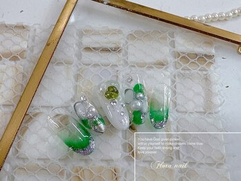 フローラネイルサロン/