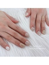 はあとねいる 八戸日計店/パールカラー×クリスタルネイル