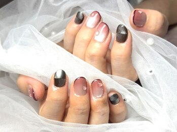 ネイルサロンブリス(nail salon Bliss)/☆マグネットのオンブレネイル☆