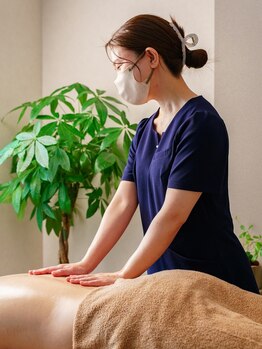 ルーツクルール(Roots Couleur)/オイルマッサージで心身ともに◎