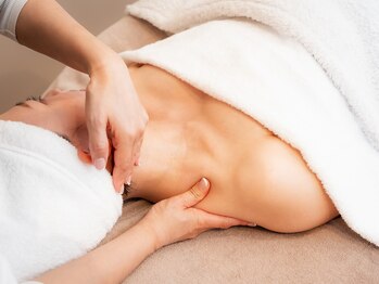 リリー(Rily)/フェイシャル＋首肩目の疲れにも