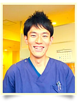 国立駅前カイロプラクティック/岩本　怜