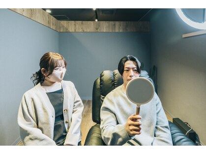 メンズ眉毛サロン眉ラボ 新橋店の写真