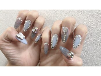 ジェイノヴァール(Jnovart)/