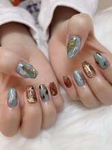 エム(EM)/ニュアンスネイル