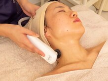 シワ・たるみ・二重顎に強力アプローチ☆一度で驚きの変化！！