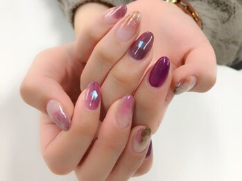 フォンテーヌブロー 野々市店(Fontaine Brow)/付け放題フリーデザインネイル